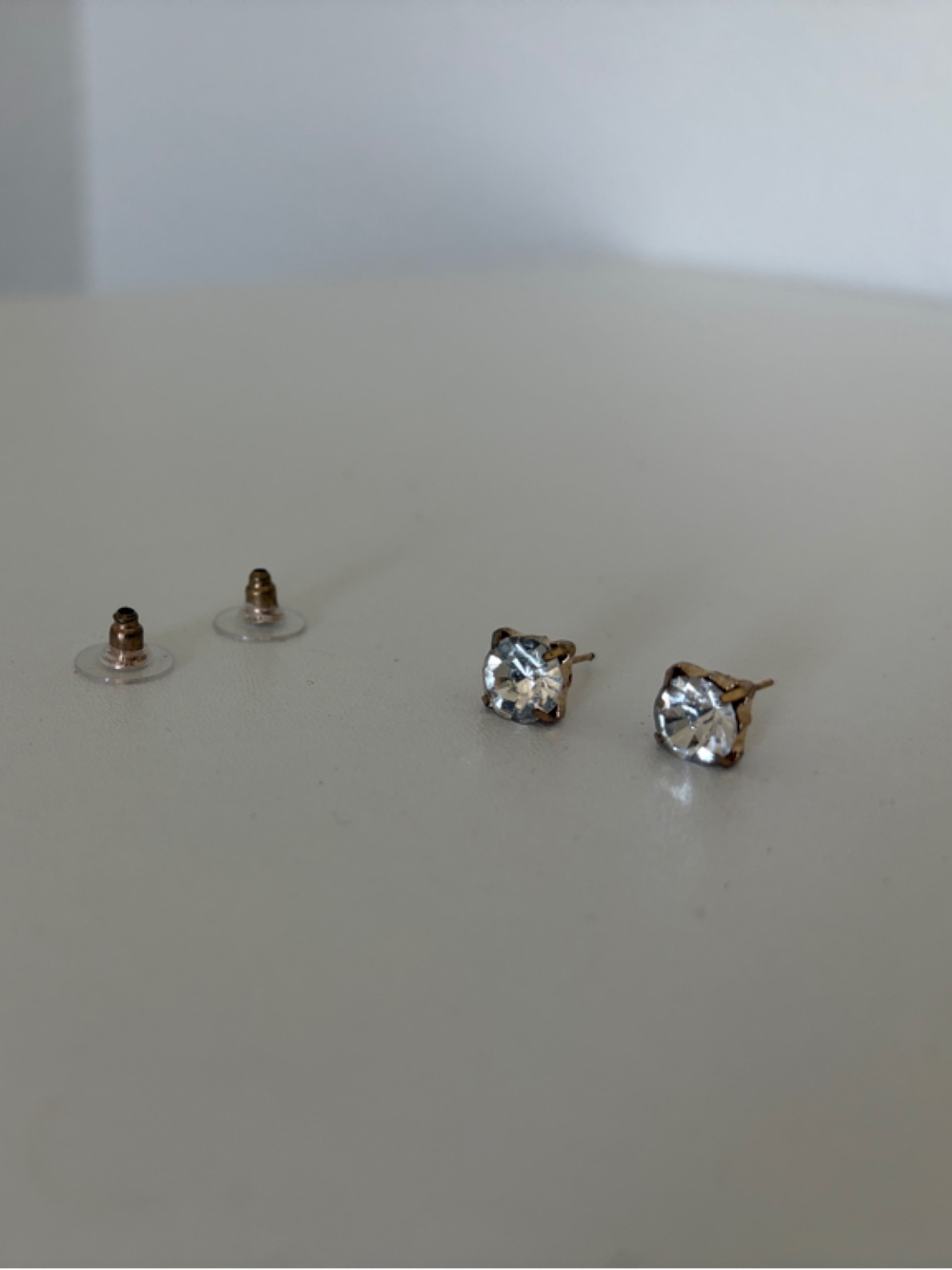 Classic Clear Crystal Stud Earrings - Gold Setting